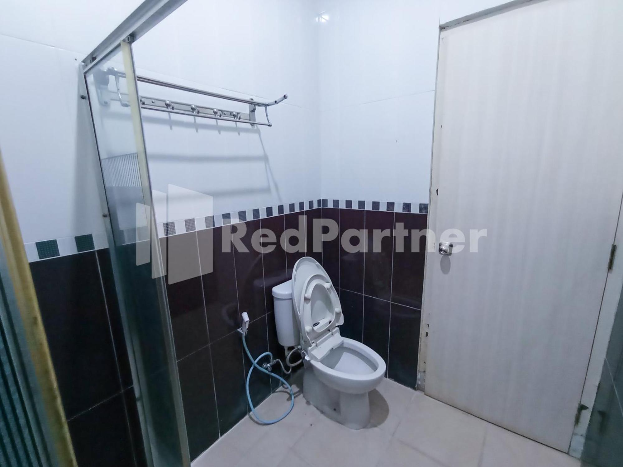 Nillo Hotel Kebumen Mitra Reddoorz Eksteriør bilde
