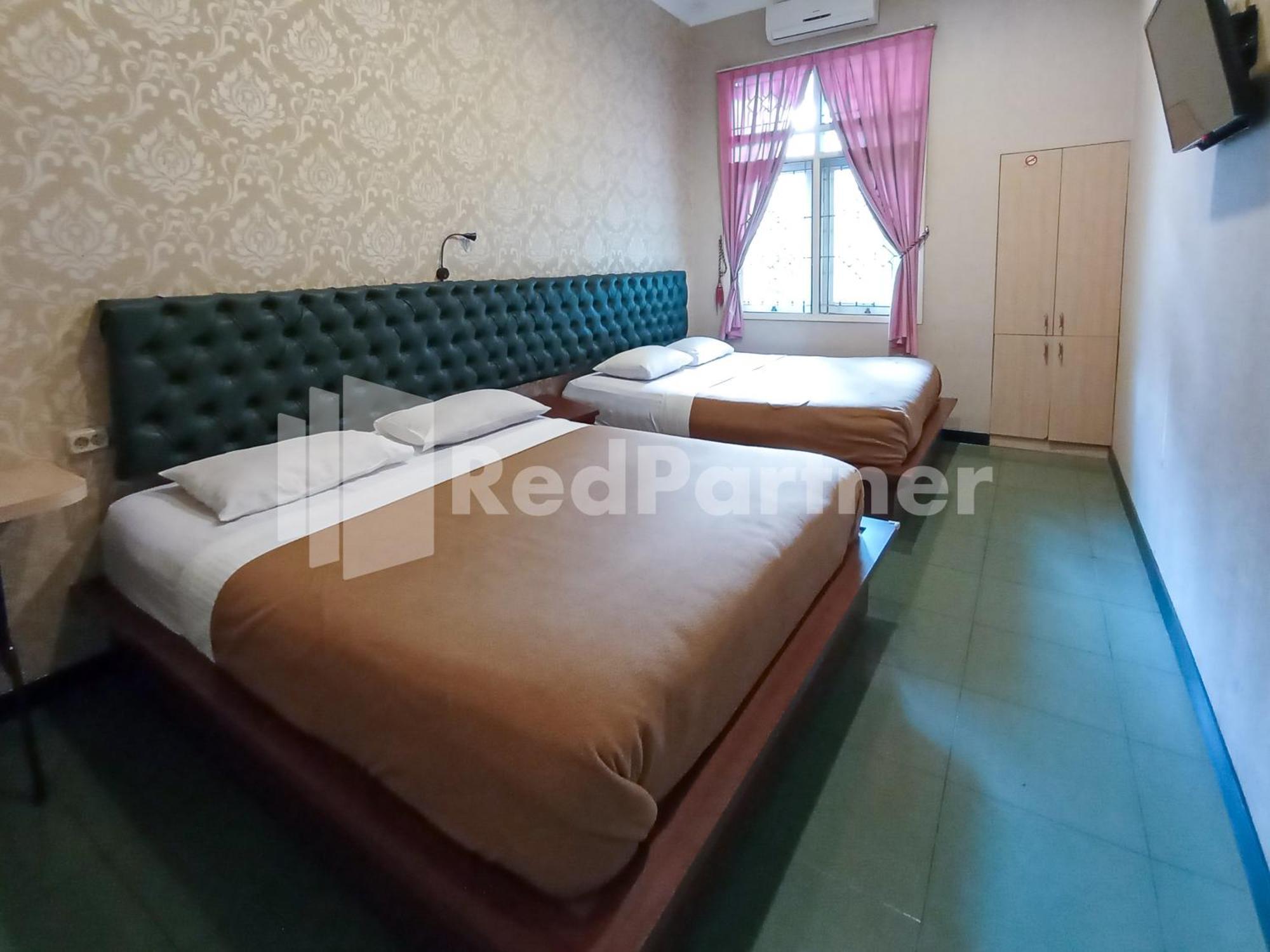 Nillo Hotel Kebumen Mitra Reddoorz Eksteriør bilde