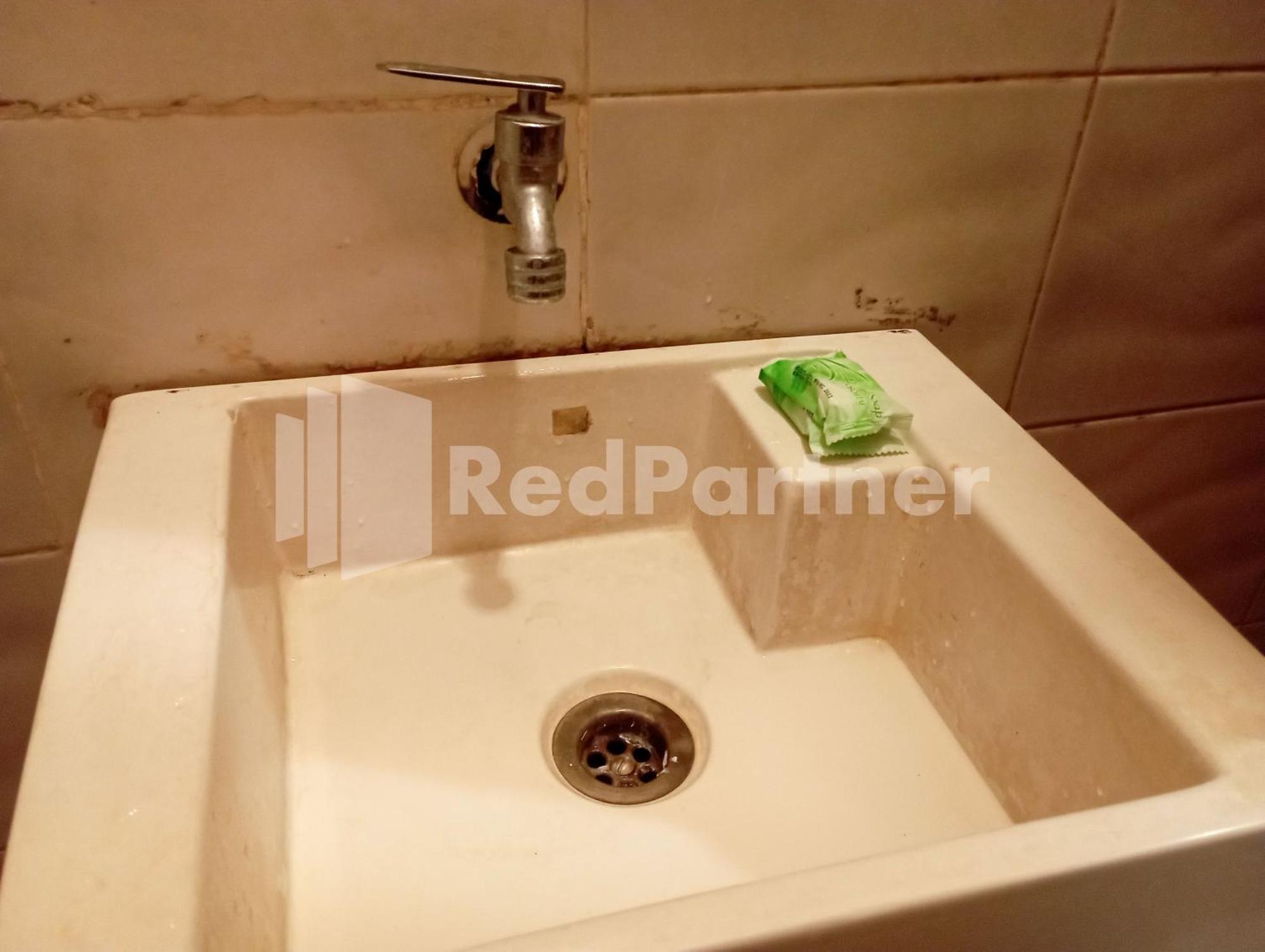 Nillo Hotel Kebumen Mitra Reddoorz Eksteriør bilde