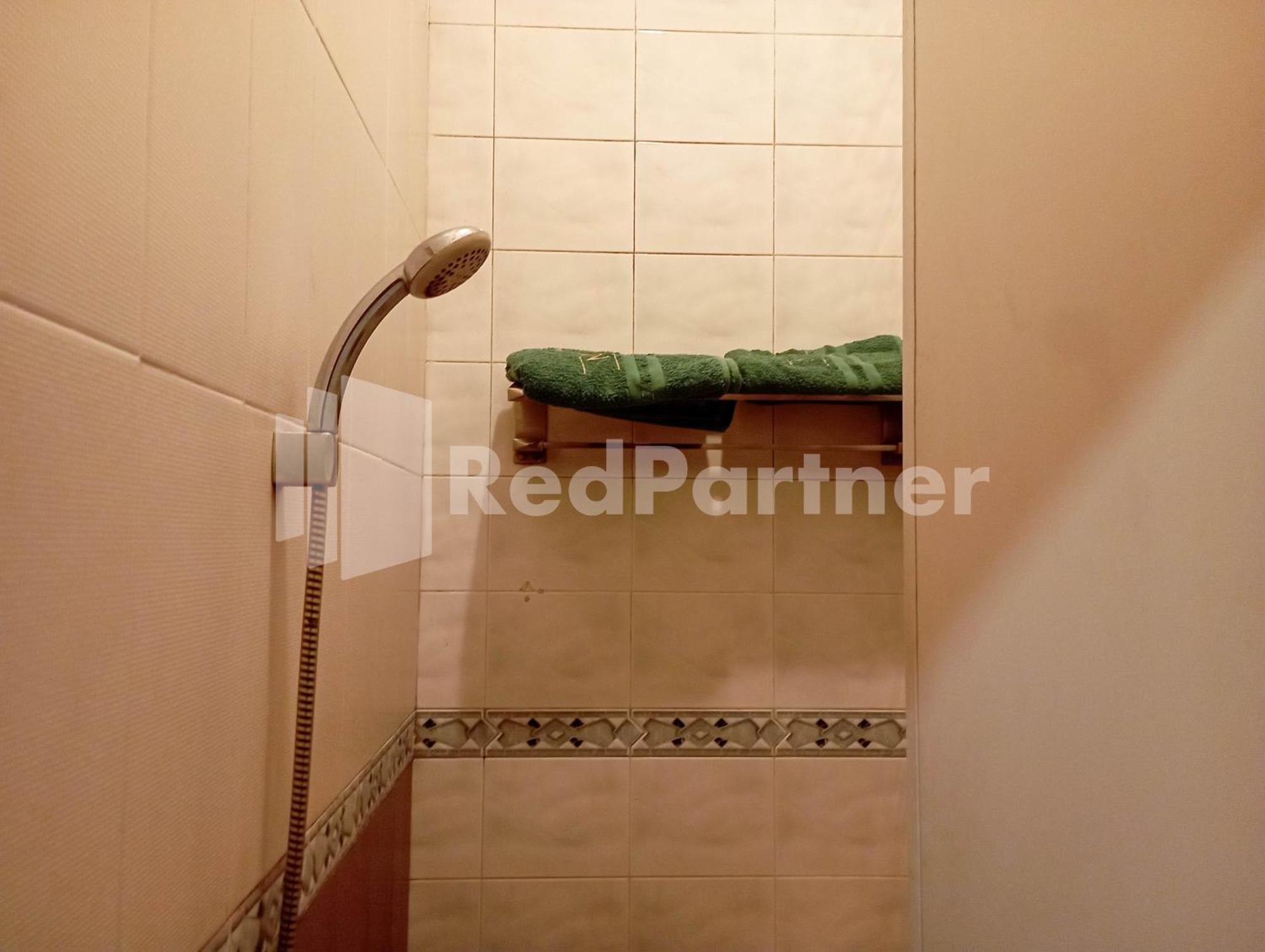 Nillo Hotel Kebumen Mitra Reddoorz Eksteriør bilde