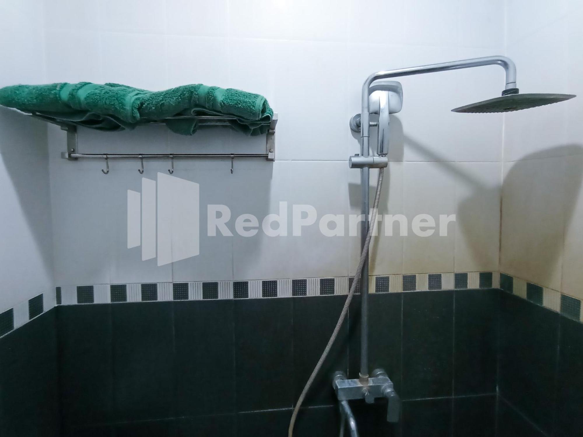 Nillo Hotel Kebumen Mitra Reddoorz Eksteriør bilde