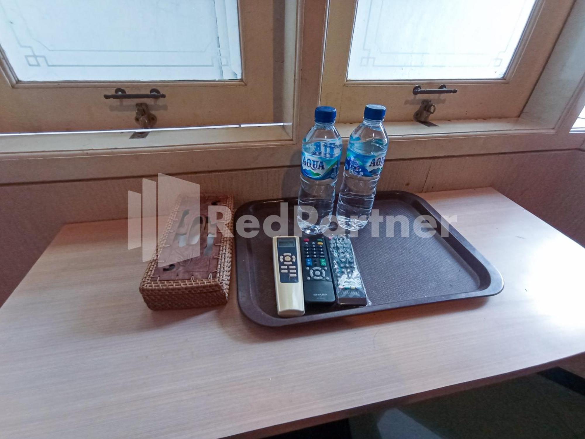 Nillo Hotel Kebumen Mitra Reddoorz Eksteriør bilde
